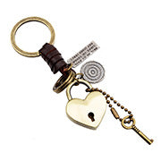 Fashion simple creative alloy wings key chain cross-border supply jewelry handmade leather factory direct wholesale