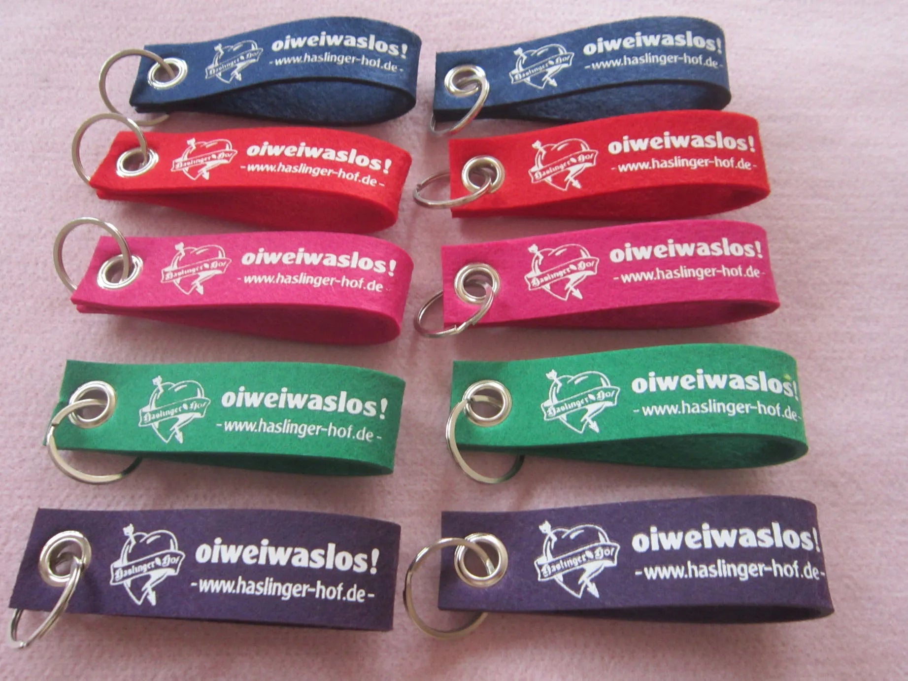 Cheap Cute Custom logo Keyring  Keychain  Key Tag Polyester /wool Felt Keychain