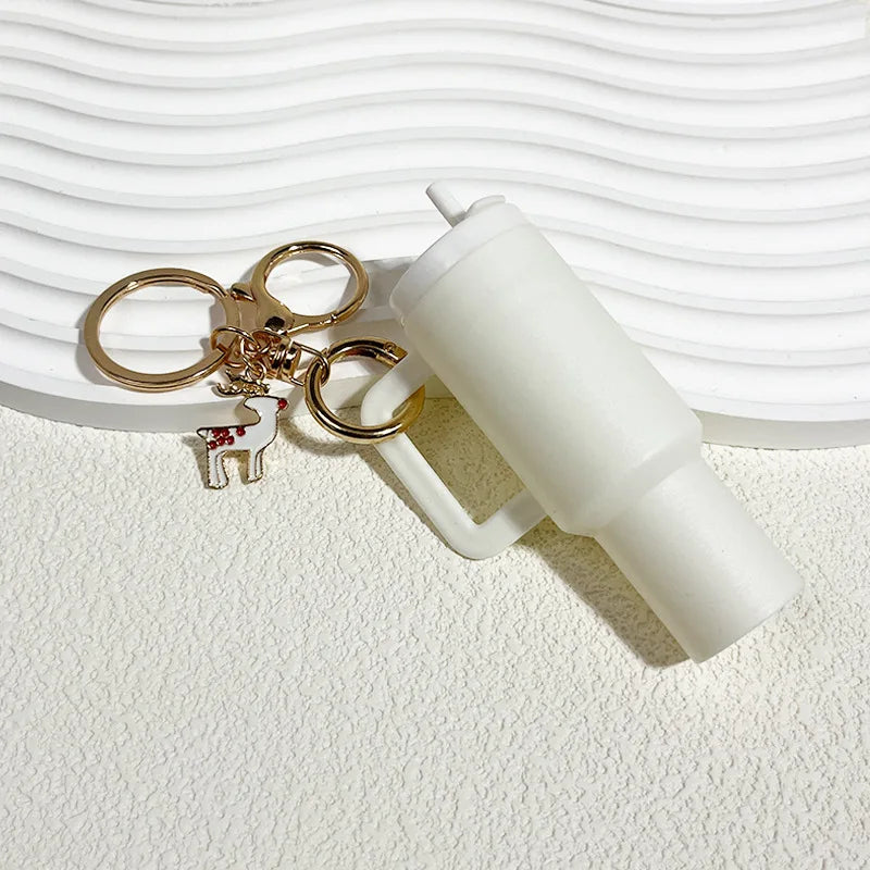 New Arrived Mini Decoration Fashion 5x9.5cm Plastic Tumbler Christmas Keychain Can Put Lipstick