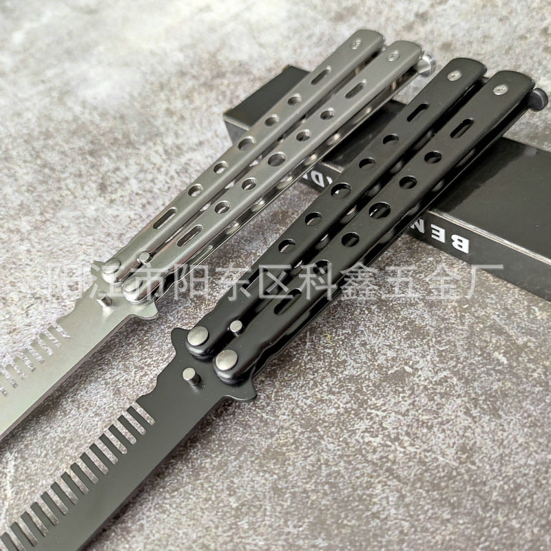 Factory Wholesale Unedged Metal Butterfly Practice Knife Csgo Game Training Hand Swing Knife American Butterfly Comb
