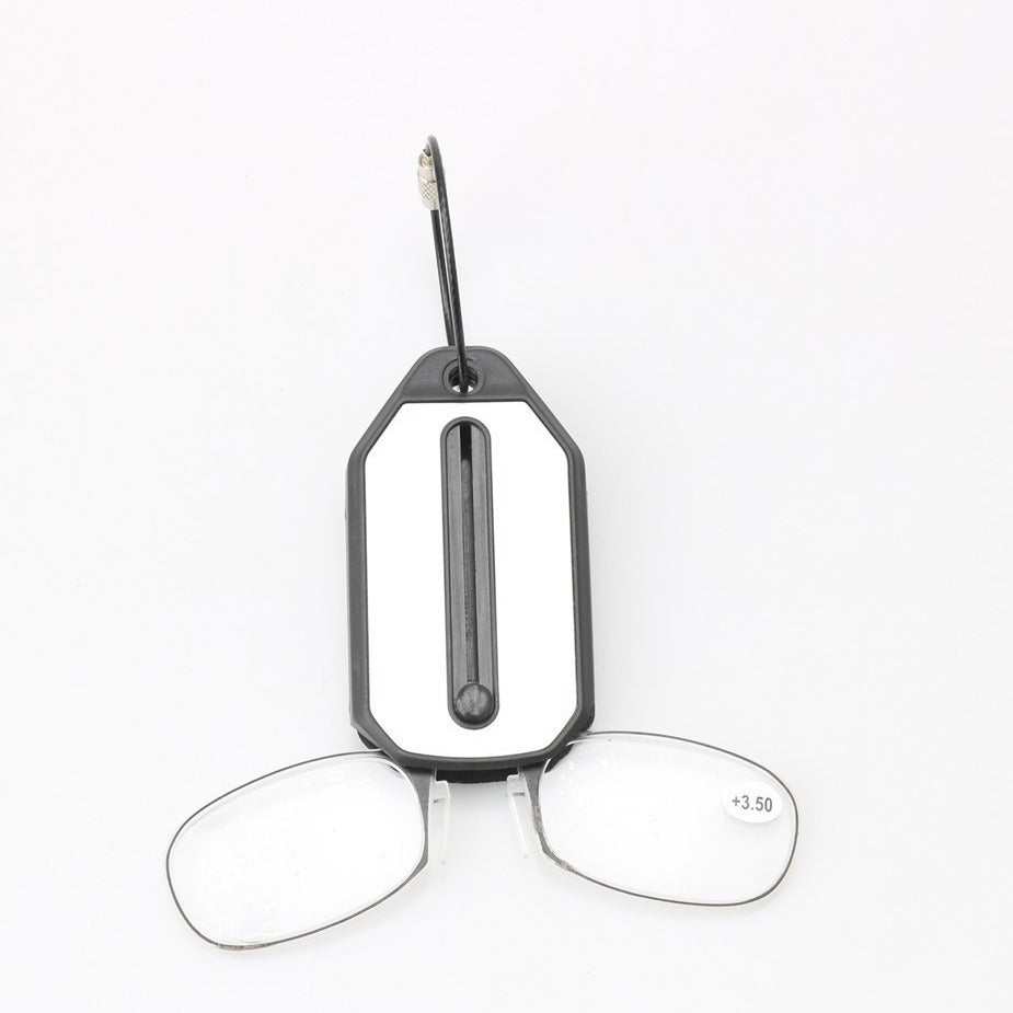 Cross-border new retractable clip nose reading glasses personalized fashion mini convenient reading keychain reading glasses trend