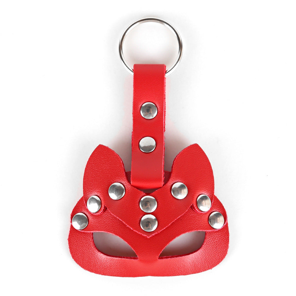 Handmade Leather Car Keychain Mini Cat Mask Shape Keychain Hollow Key Chain Key Ring Toy in stock