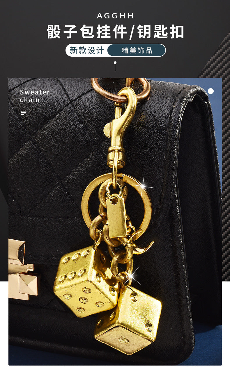 New cross-border fashion wholesale two-color dice keychain women's bag pendant jewelry exquisite car keychain accessories