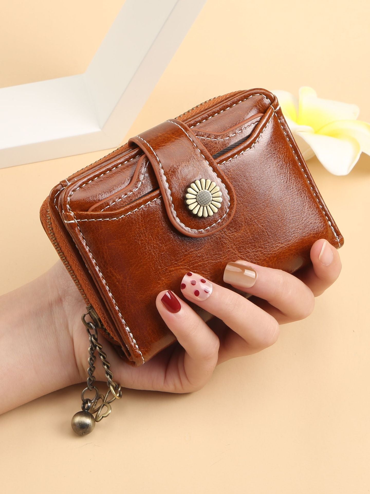 ENDAYCON New Women's Wallet Fashion Tassel Zipper Short Multi-Card Slot Card Bag High-end Sense Coin Purse