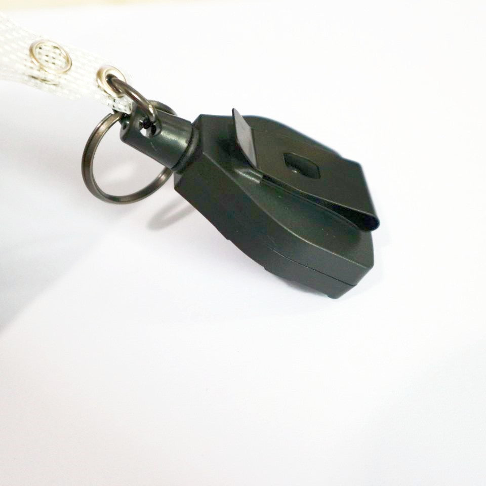 Outdoor mountaineering retractable easy-pull buckle bold wire puller anti-lost anti-theft easy-pull retractable buckle keychain shield-shaped