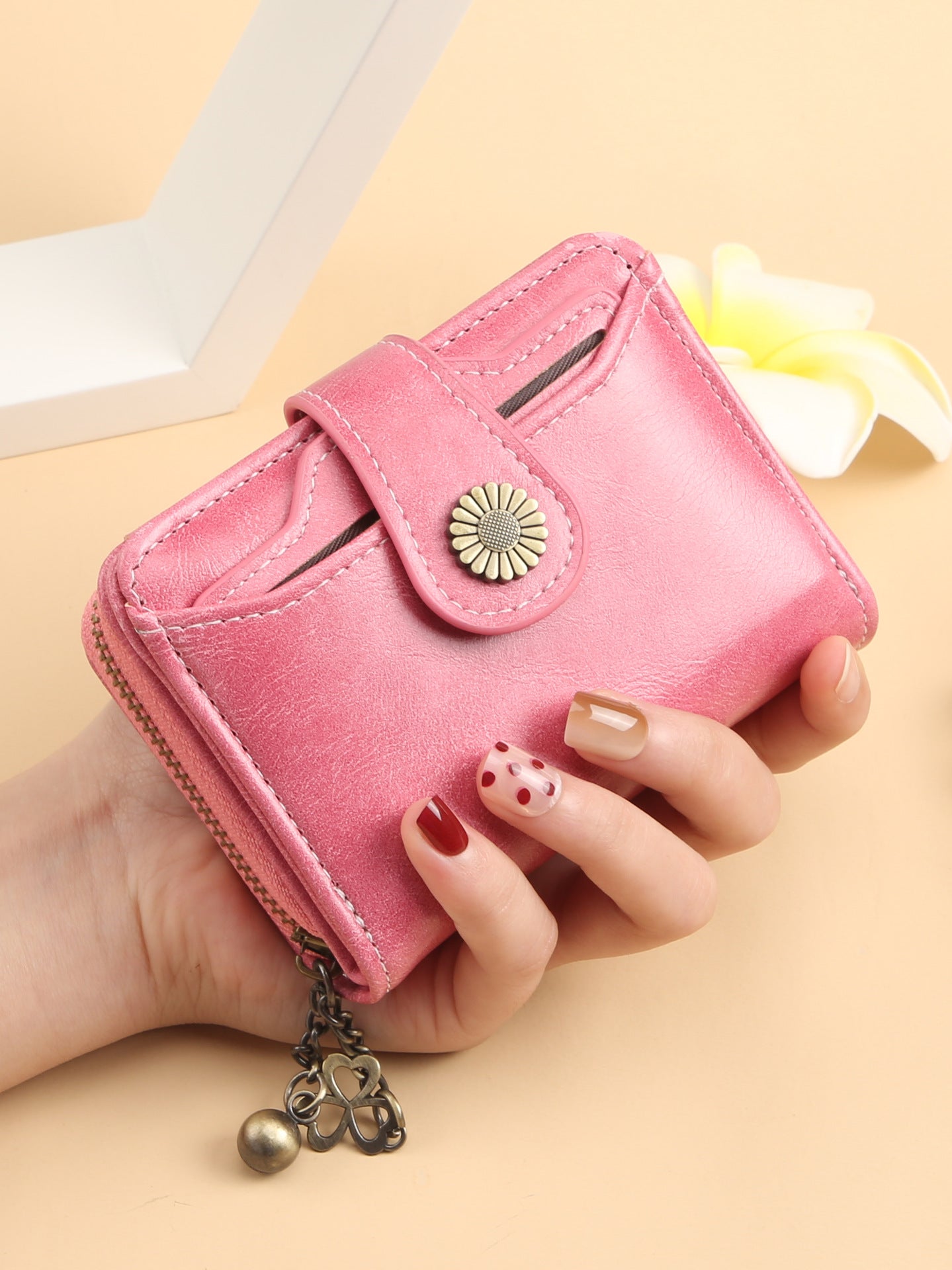 ENDAYCON New Women's Wallet Fashion Tassel Zipper Short Multi-Card Slot Card Bag High-end Sense Coin Purse
