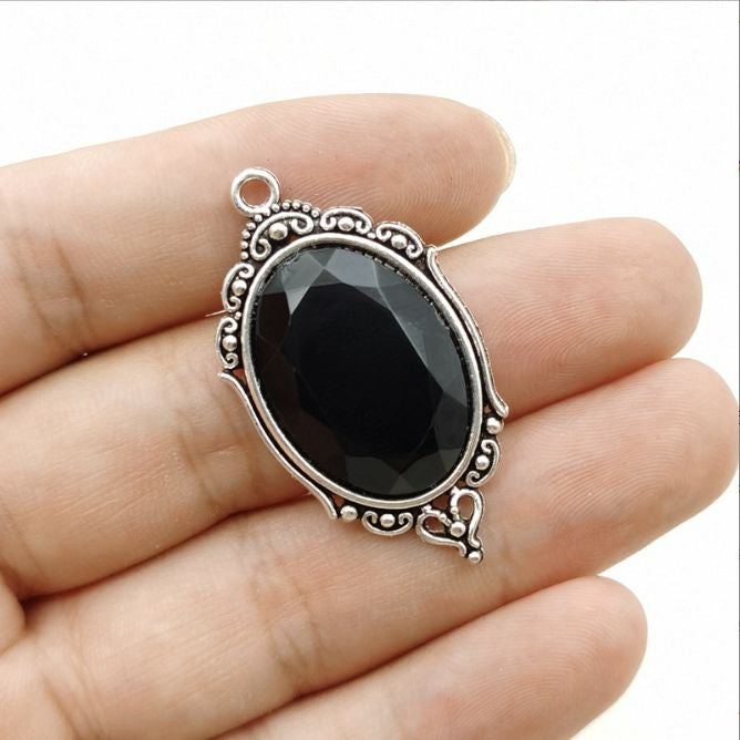 Handmade Leather Car Keychain Mini Cat Mask Shape Keychain Hollow Key Chain Key Ring Toy in stock