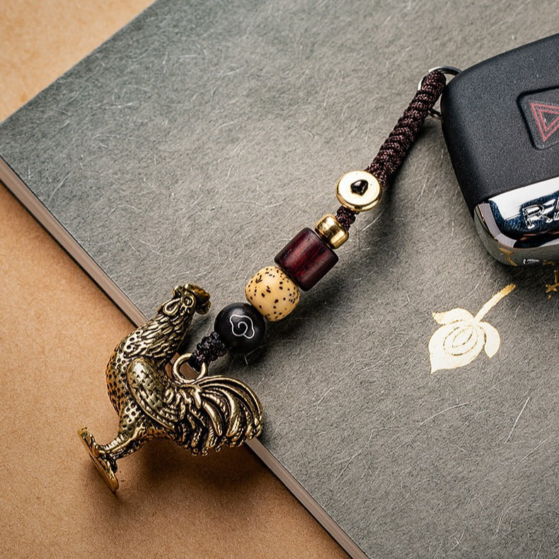 Creative Brass Zodiac Zodiac Chicken Car Keychain Pendant Step on Yuanbao Chicken Woven Rope Pendant Accessories