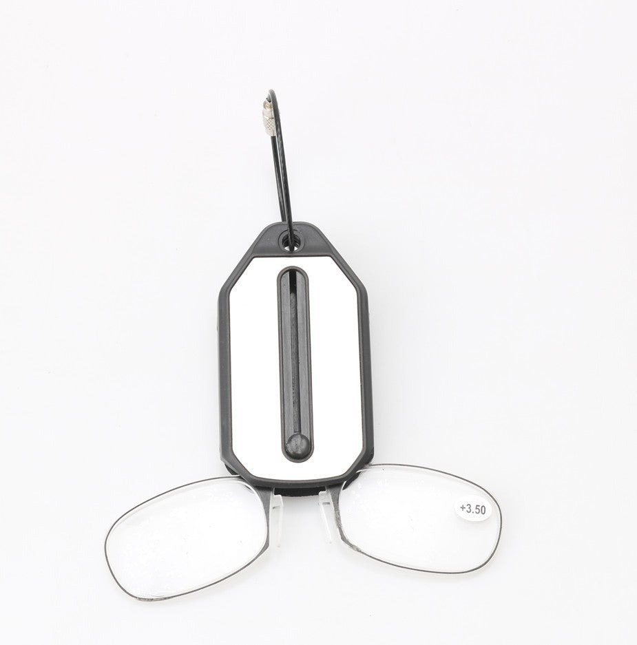 Cross-border new retractable clip nose reading glasses personalized fashion mini convenient reading keychain reading glasses trend