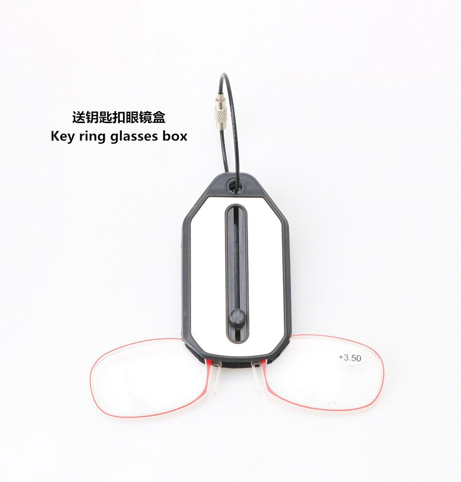 Cross-border new retractable clip nose reading glasses personalized fashion mini convenient reading keychain reading glasses trend