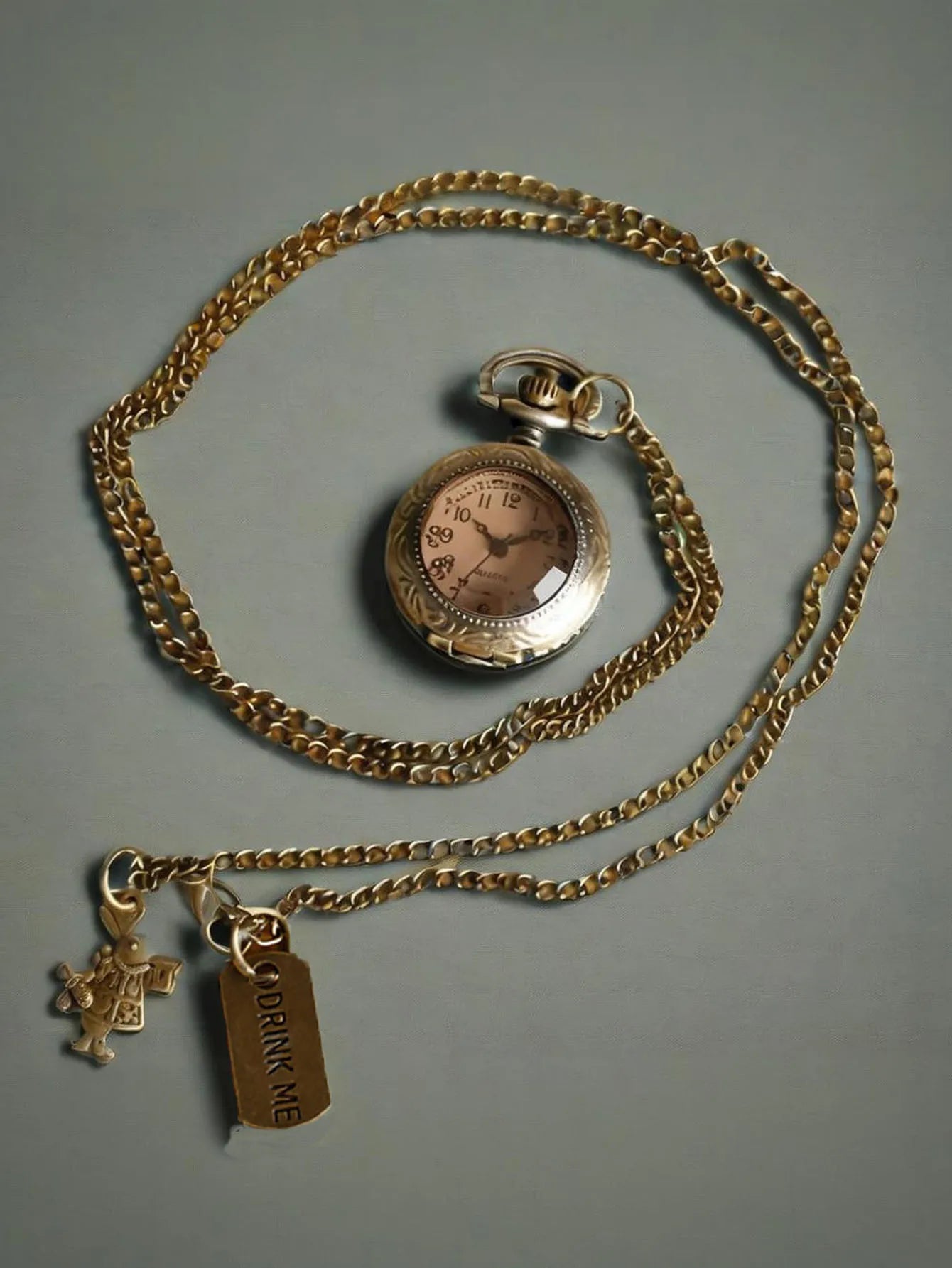 Vintage brown glass classical flip pocket watch, quartz carved small pocket watch