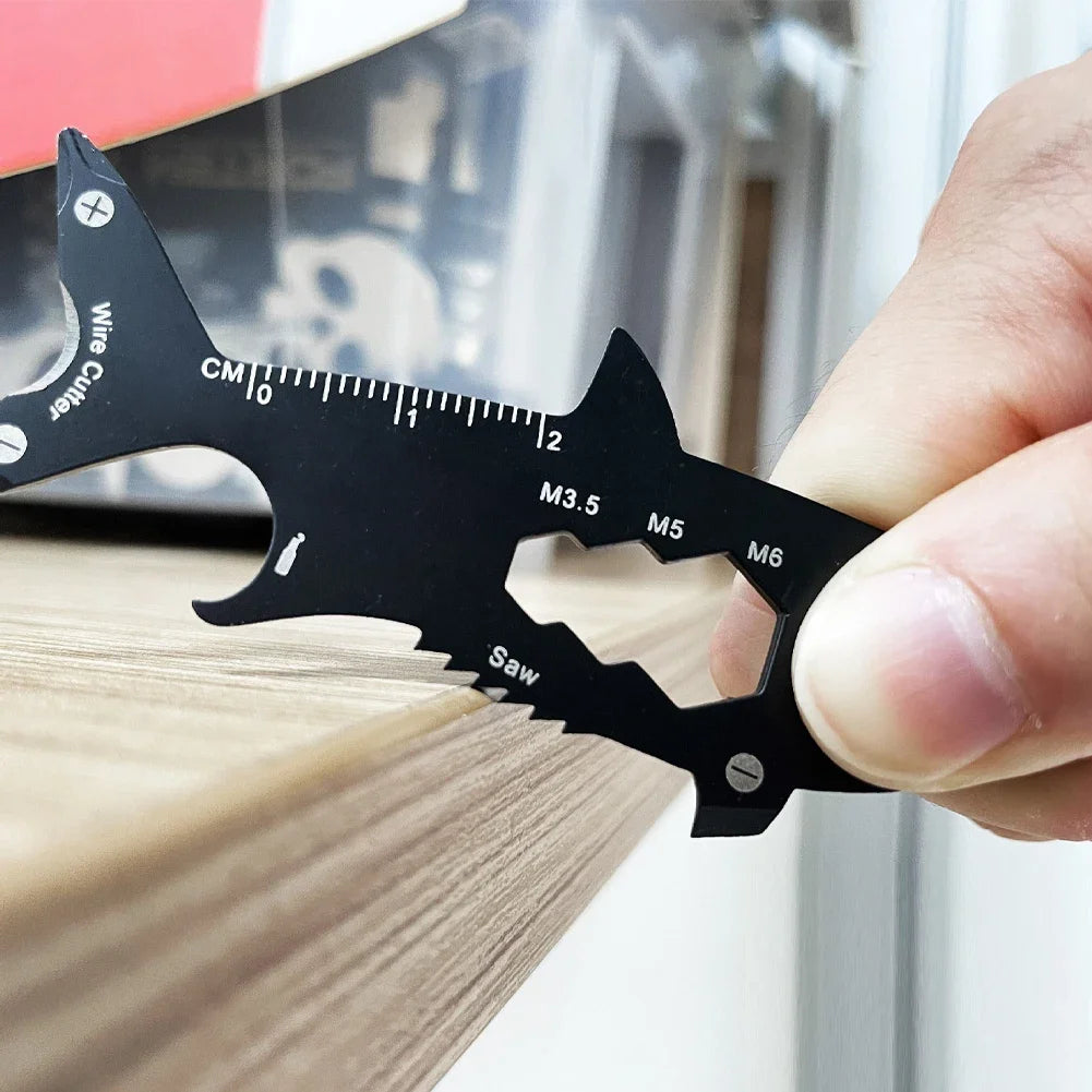 Multi-function 15 in 1 Shark Shaped Outdoor Bottle Opener Wallet Tool Card Stainless Pocket Screwdriver Survival Tool Keychain