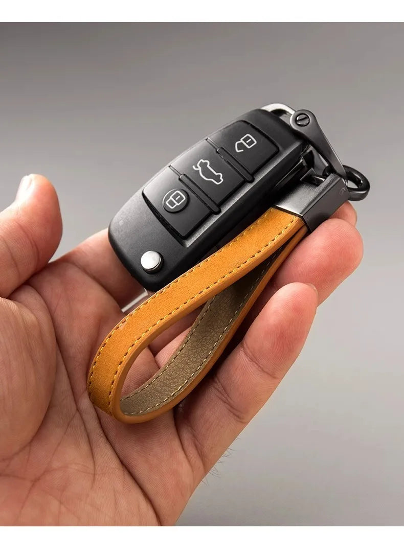 Key Chains for Men and Women Top Layer Cowhide Car Key Pendants, Genuine Leather Key Chains Gifts Business Gifts