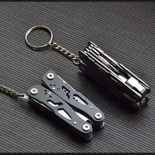Multi-functional Pliers Small ToolStainless Steel Folding Pliers Pocket MiniPortableOutdoor Camping Pliers Multitool Keychain