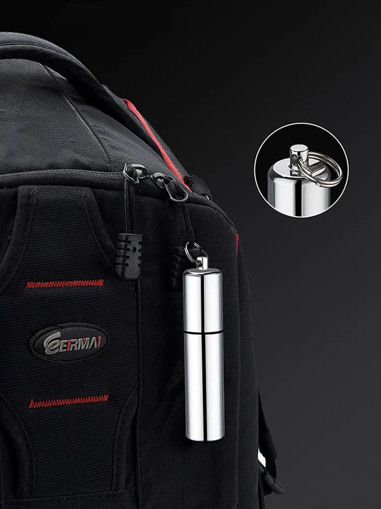 Mini Keychain Kerosene Lighter Portable Waterproof Cigarette Lighters Outdoor Survive Tool Grinding Wheel Men‘s Gift No Oil