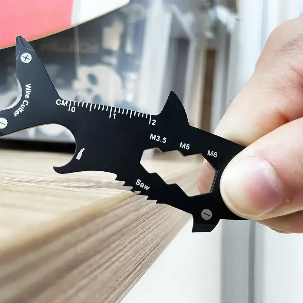 Multi-function 15 in 1 Shark Shaped Outdoor Bottle Opener Wallet Tool Card Stainless Pocket Screwdriver Survival Tool Keychain