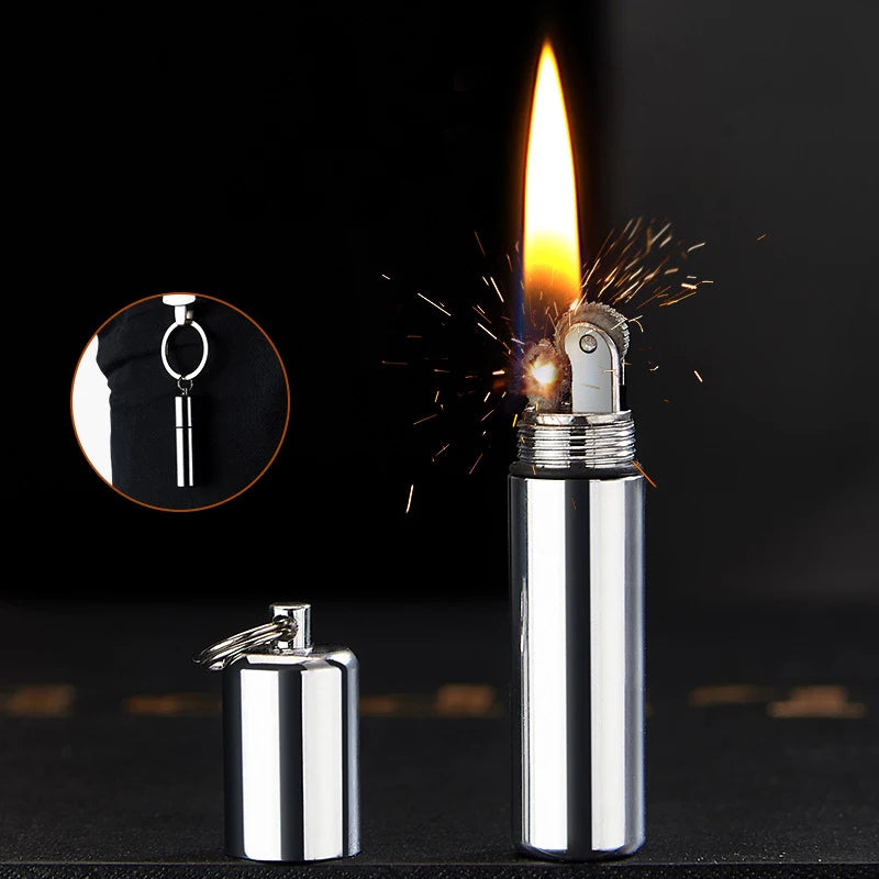 Mini Keychain Kerosene Lighter Portable Waterproof Cigarette Lighters Outdoor Survive Tool Grinding Wheel Men‘s Gift No Oil