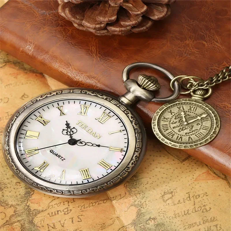 Classical Pocket Watch with Chain Men Women Retro Clock Quartz Analog Display Roman Numeral Dial Pendant Compass Long Chain