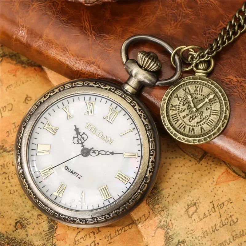 Classical Pocket Watch with Chain Men Women Retro Clock Quartz Analog Display Roman Numeral Dial Pendant Compass Long Chain