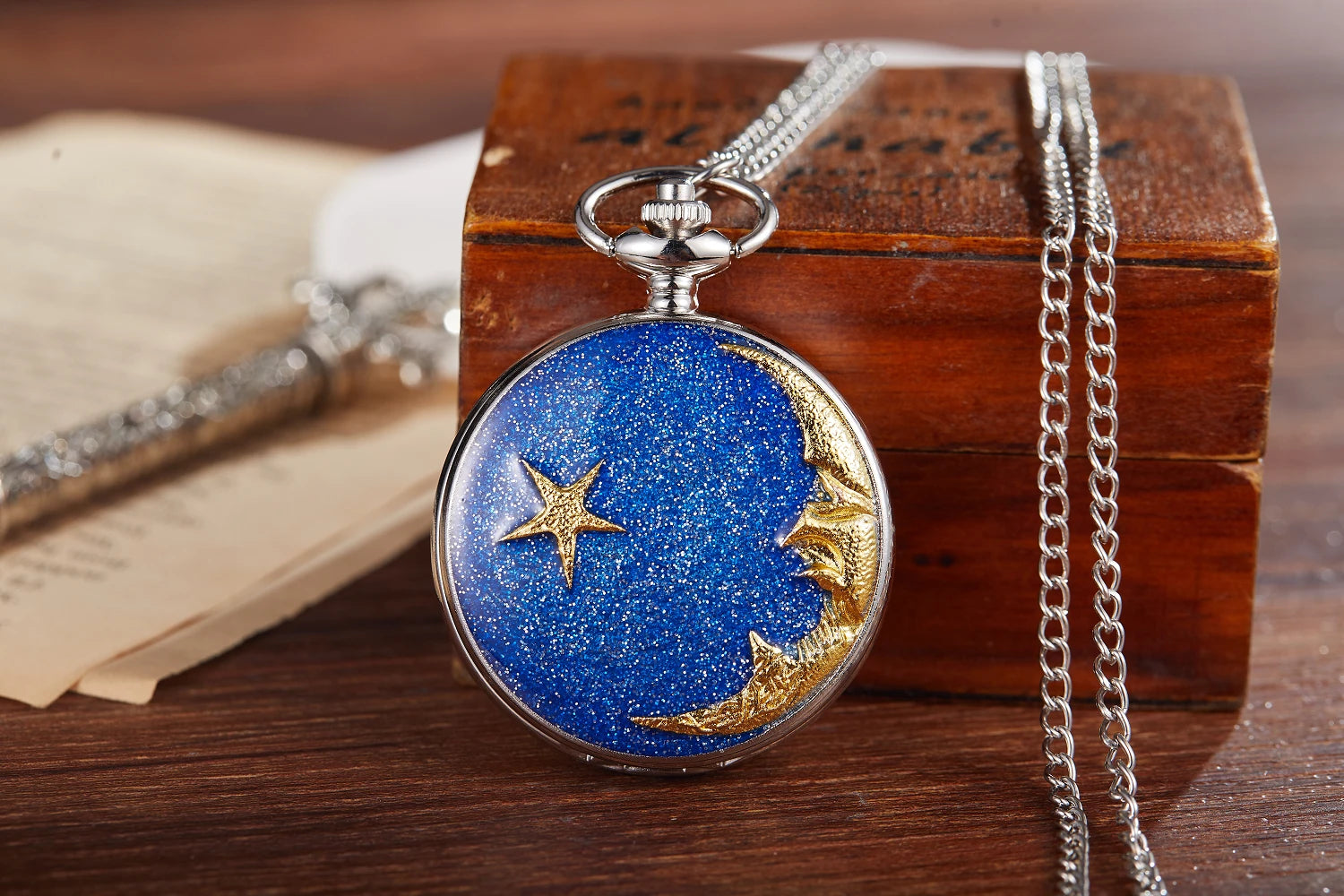 Retro men pocket watch college windy day moon stars personality appearance women pocket watch children quartz pocket watch