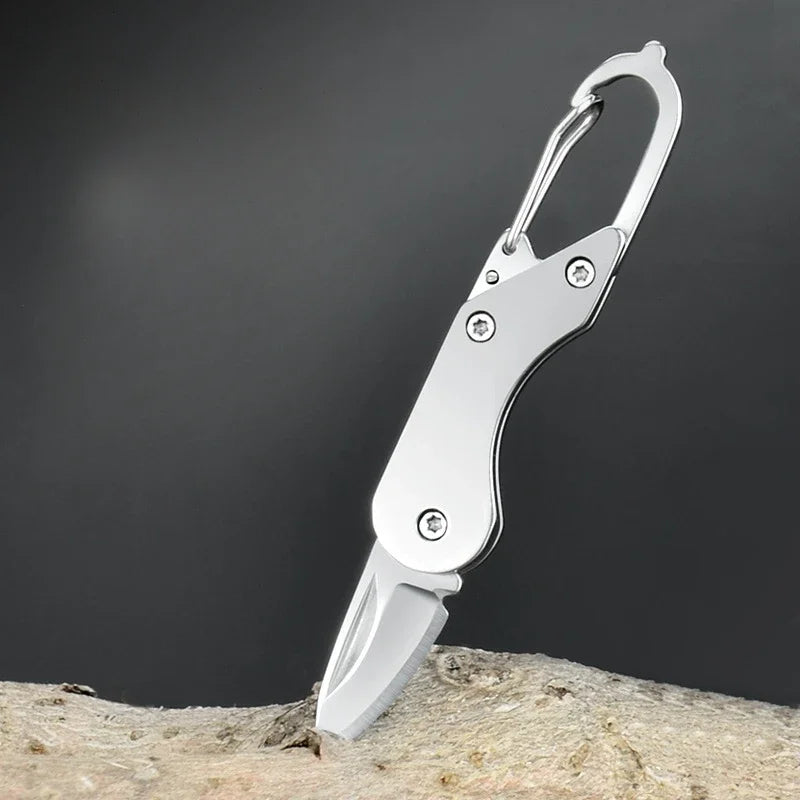Outdoor Camping Portable Pocket Keychain EDC Multitools Knives With Buckle Outdoor Tools Stainless Steel Mini Folding Knife 1Pcs