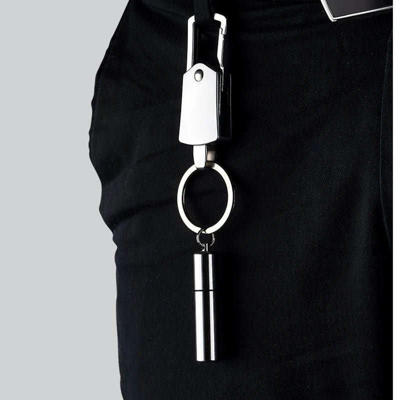 Mini Keychain Kerosene Lighter Portable Waterproof Cigarette Lighters Outdoor Survive Tool Grinding Wheel Men‘s Gift No Oil