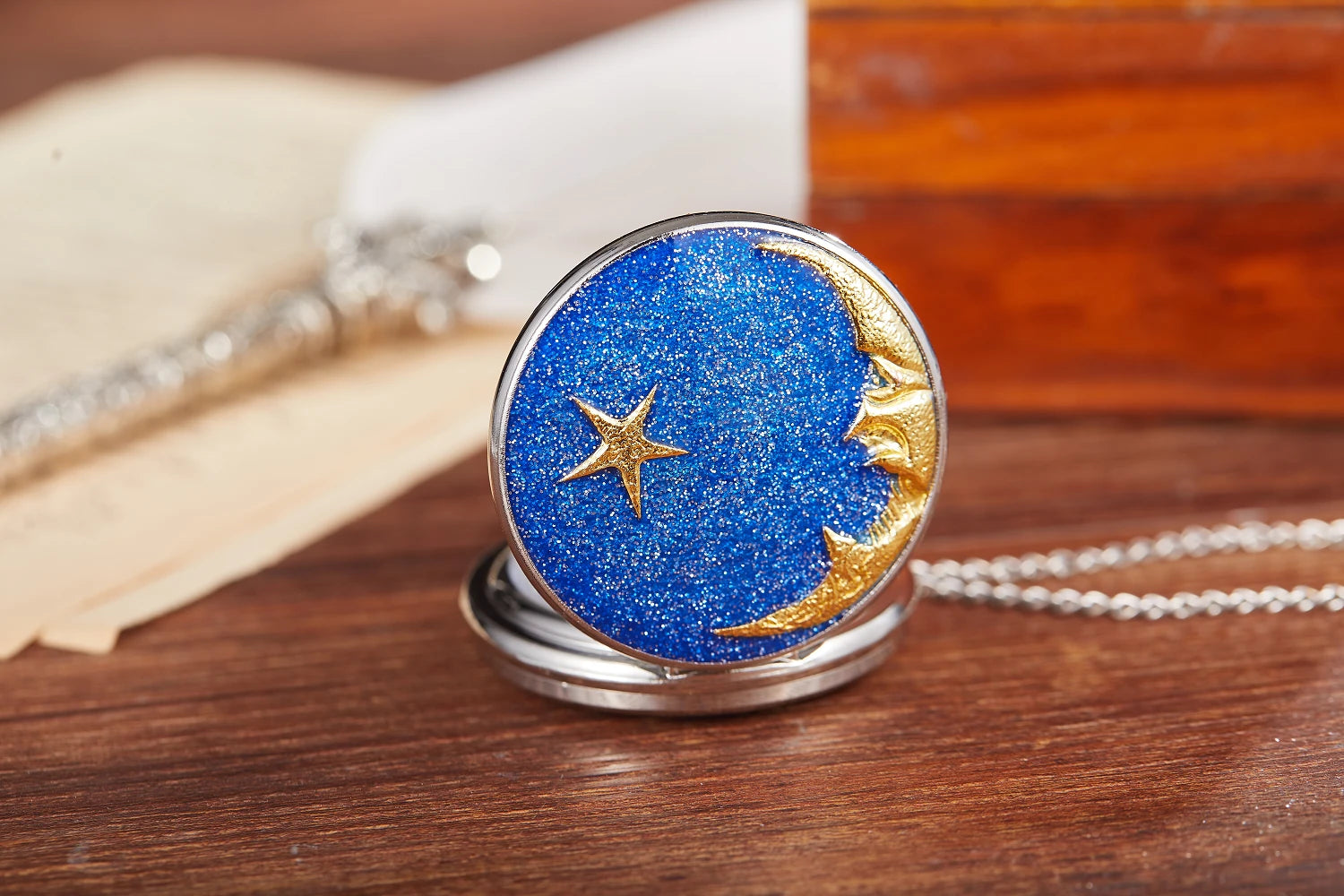 Retro men pocket watch college windy day moon stars personality appearance women pocket watch children quartz pocket watch