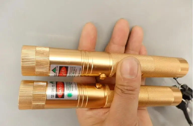 Laser Light Pointers 532nm Green 10000m Focusable Laser Burn Match Hunting Accessories Cat Toy Lazer Torch No Battery